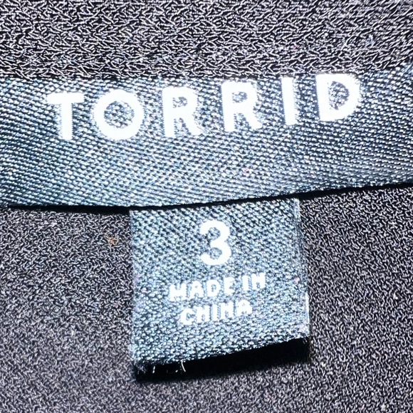 Torrid Black Blouse with Lace Size 3 - Picture 8 of 8